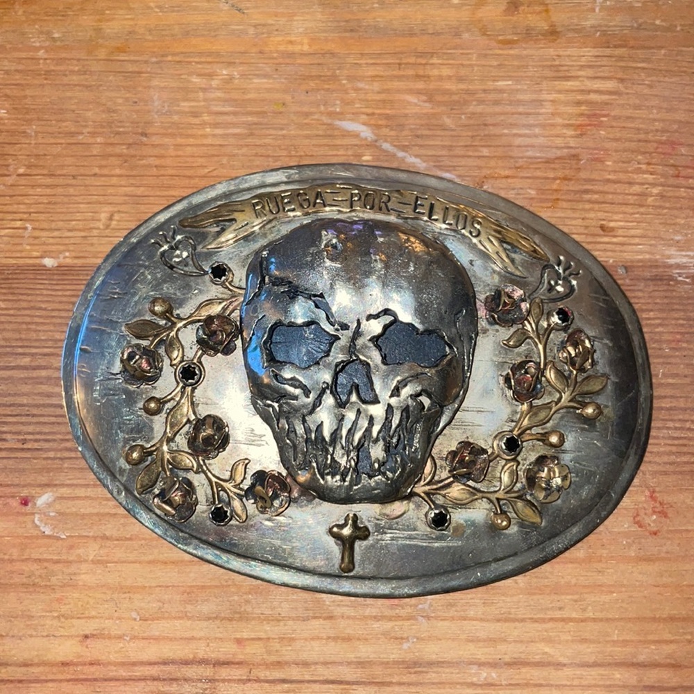VSA belt buckle Ruega Por Ellos